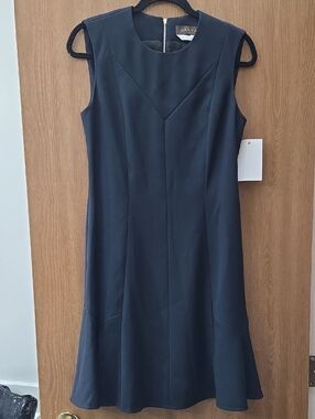 Louis Vuitton Uniformes Navy Sleeveless Flared Dress 38/6